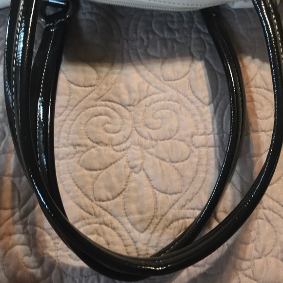 Nine West Shoulder Bag - Picture 5 of 8